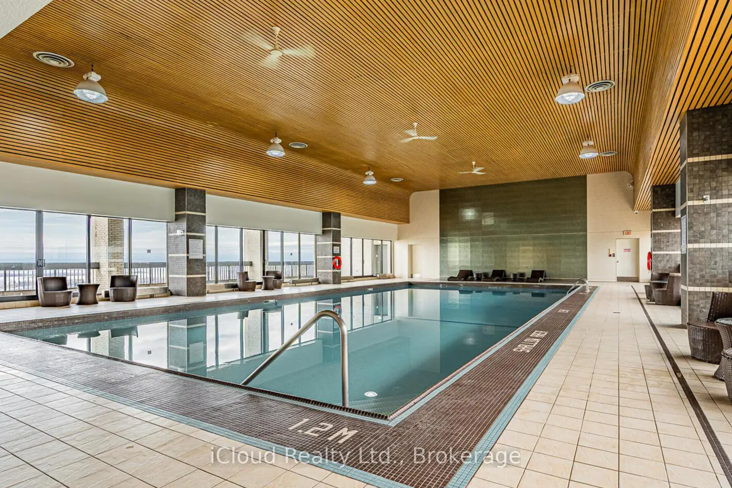 Additional image 14 of 33 Harbour Square 837