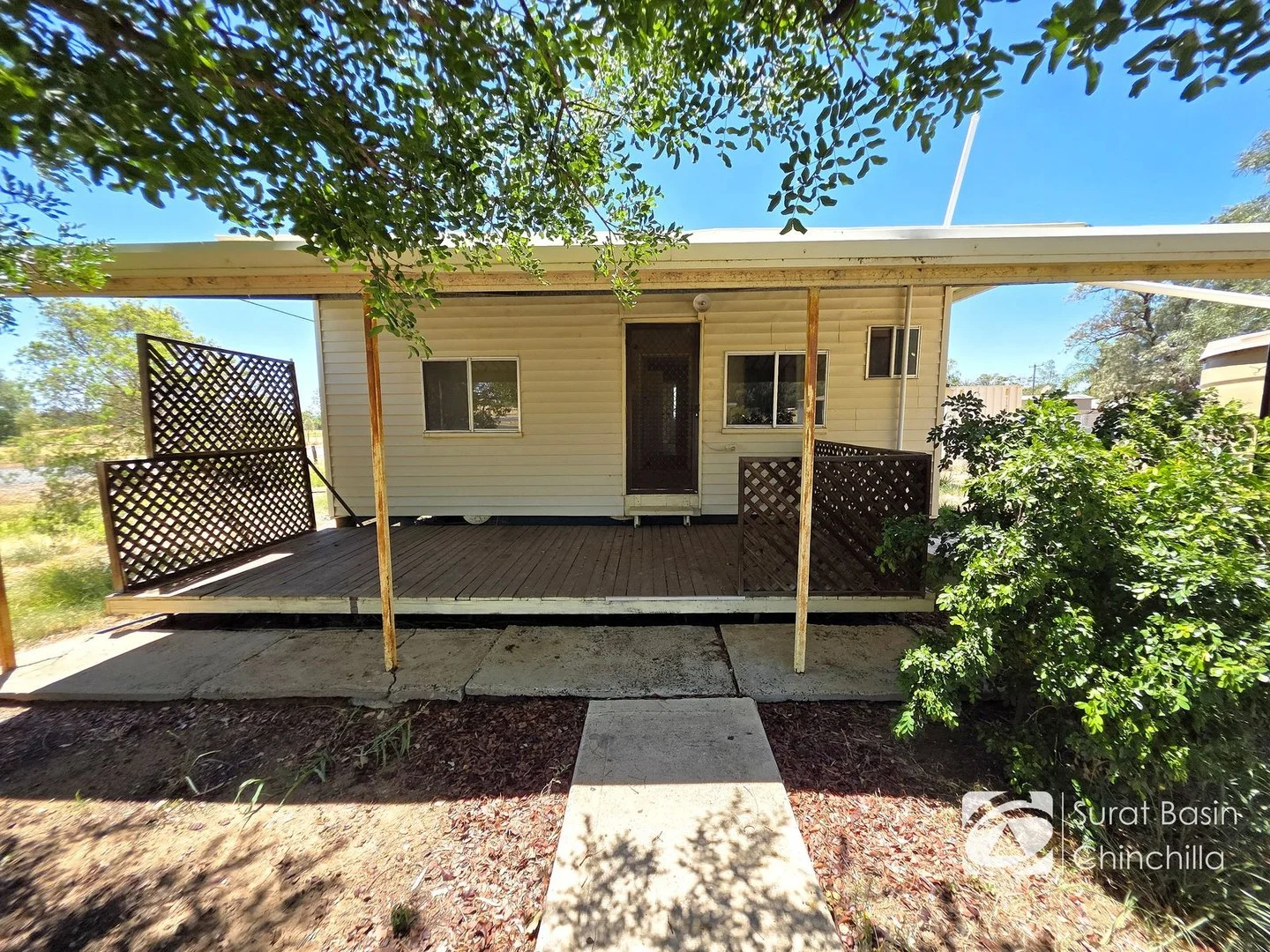 16 Anzac Avenue, Dulacca QLD 4425