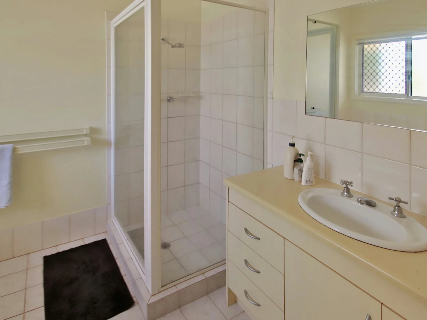 Additional image 13 of 5 Travers Court, Katherine NT 0850