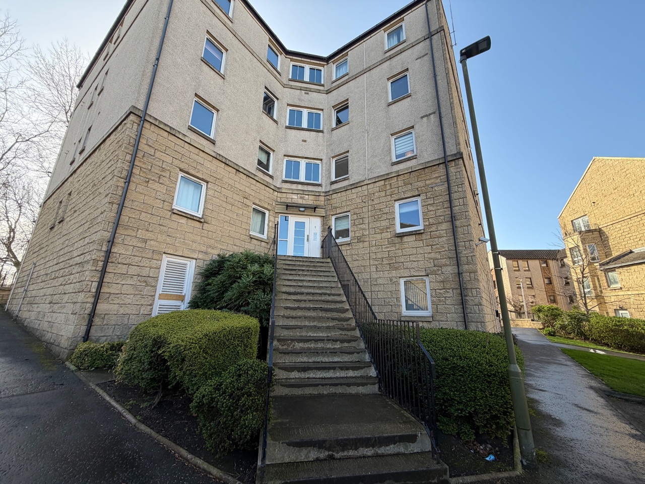 2 Bed Flat, Bonnington Gait, EH6, N1 7GU