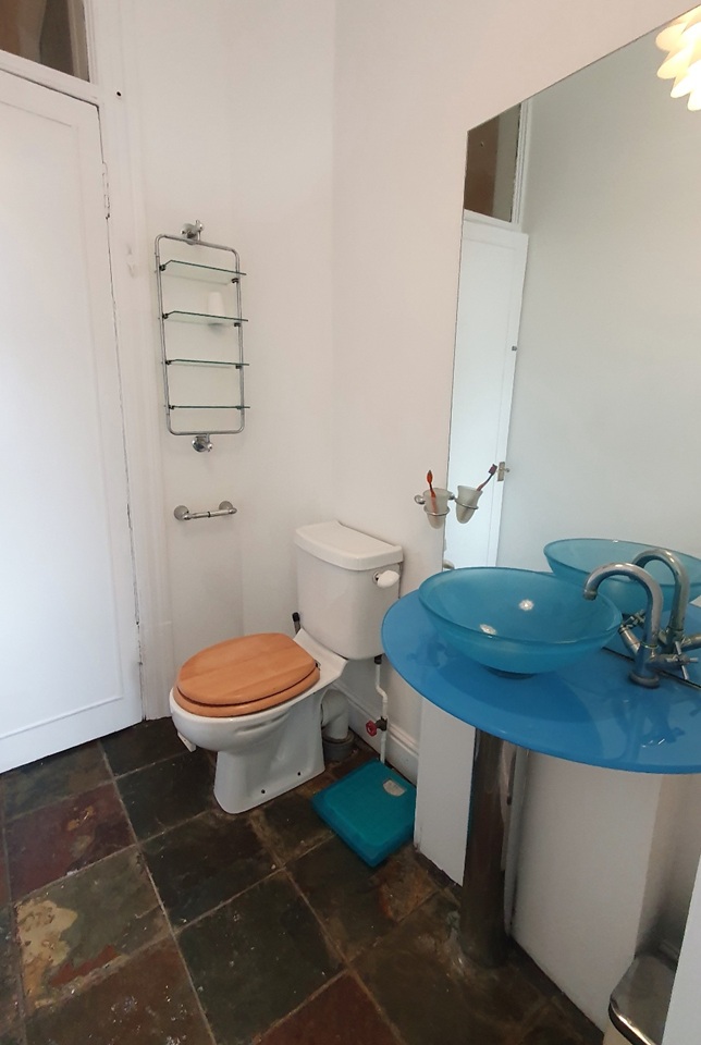 Additional image 11 of 2 Bed Flat, Cathcart Road, G42, N1 7GU