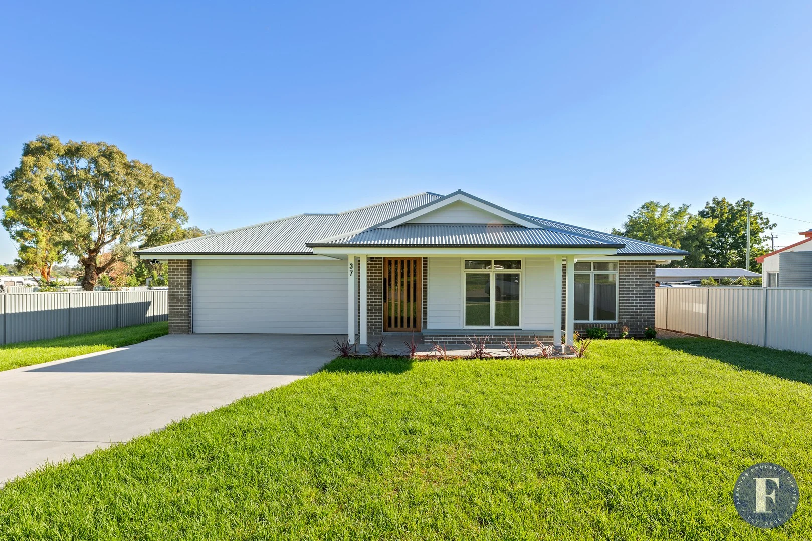 37 Brial Street, Boorowa NSW 2586