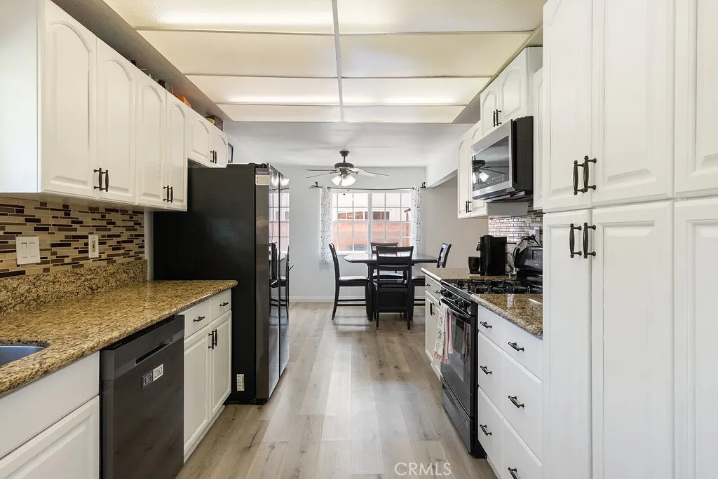 Additional image 6 of 340 E Old Mill Rd, Corona, CA 92879