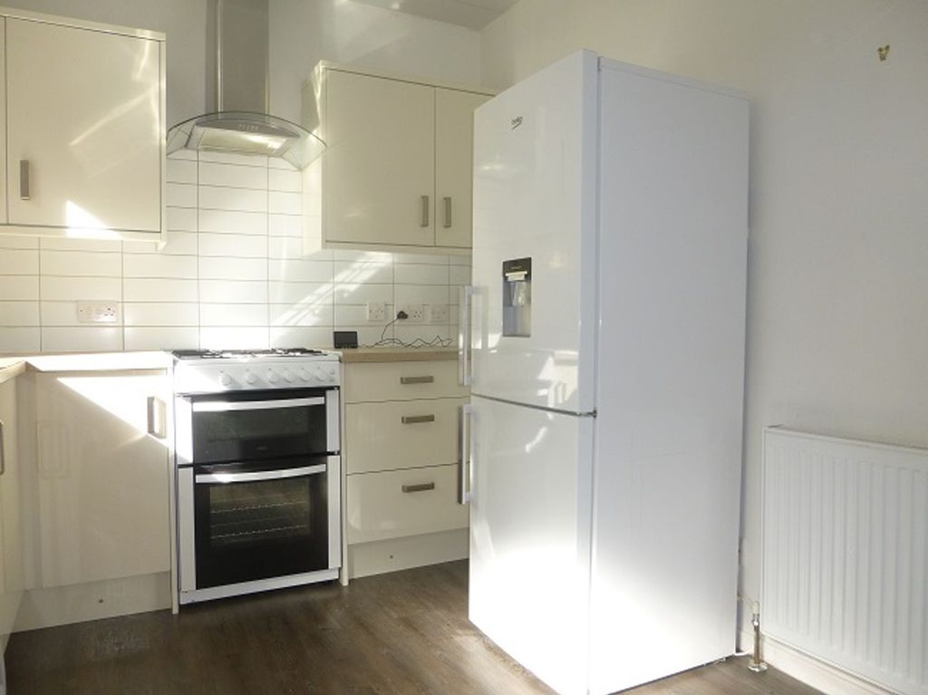Additional image 5 of 2 bed terraced house to rentPoplar Street, Greenock PA15
