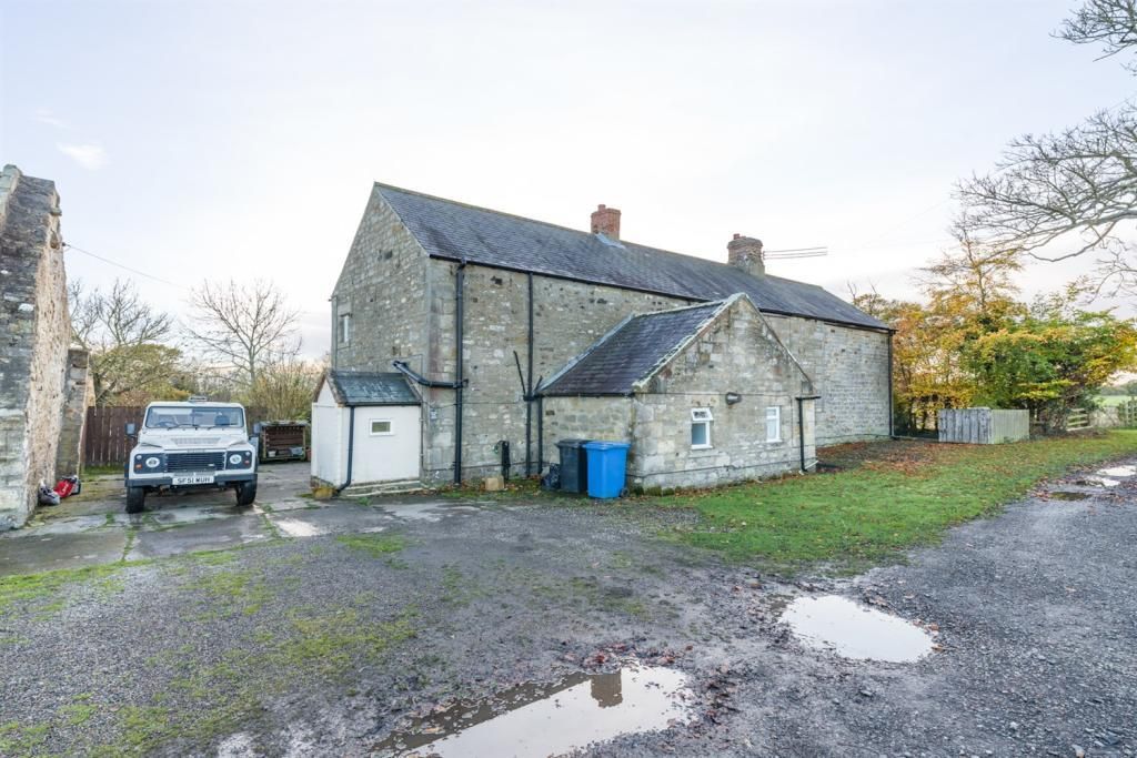 4 bed farmhouse to rentNewton Park, Mitford NE61