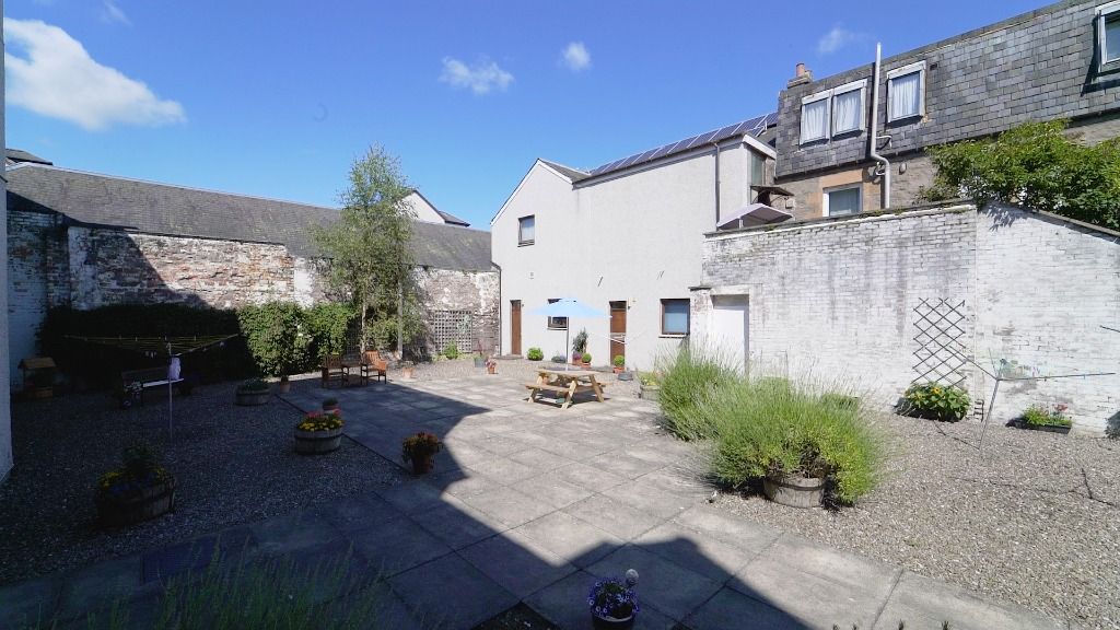 Additional image 7 of 2 bed flat to rentKings Court, Perth, Perthshire PH2