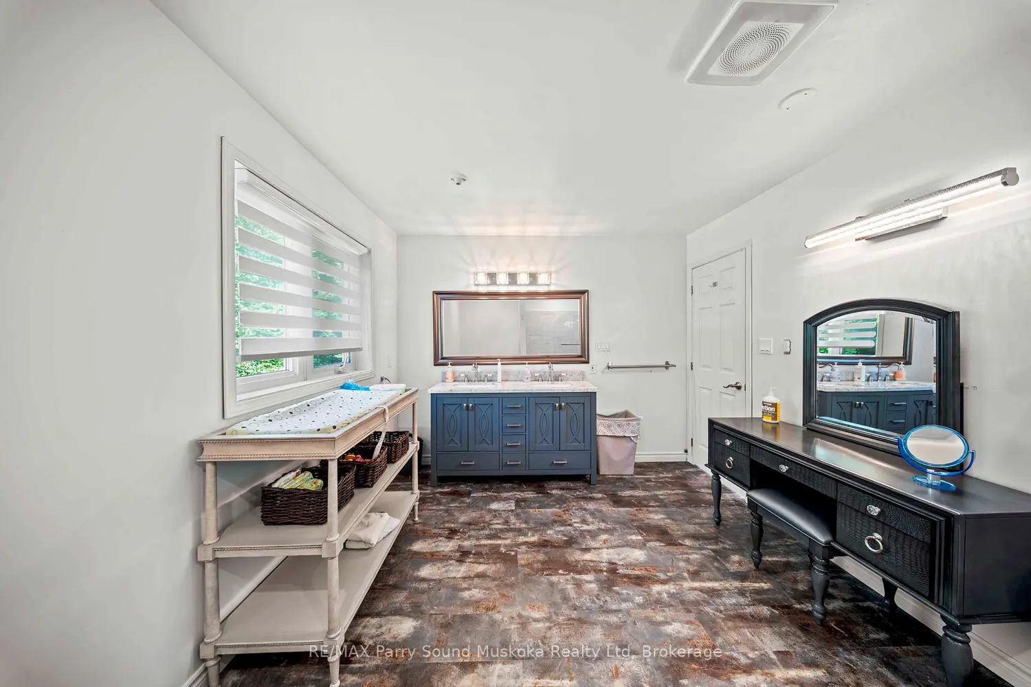 Additional image 7 of 23 Shady Maple Trail