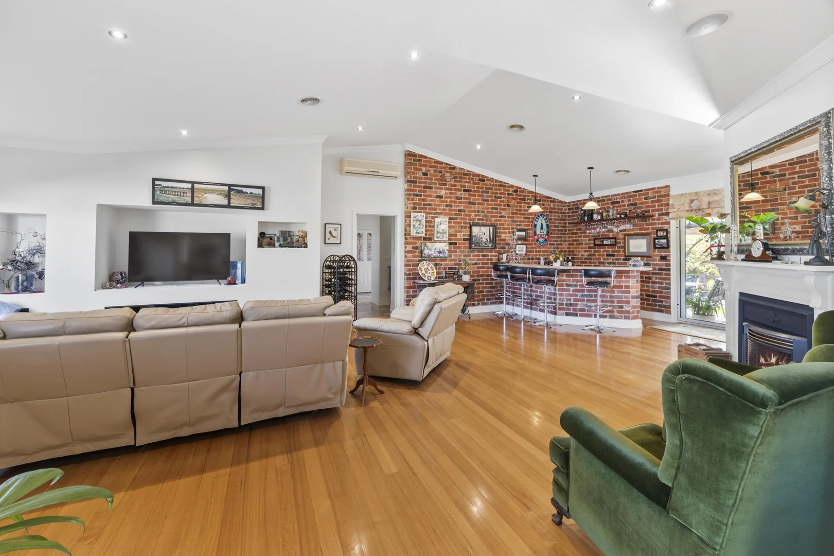 Additional image 6 of 21-23 Picton Street, Sebastopol VIC 3356
