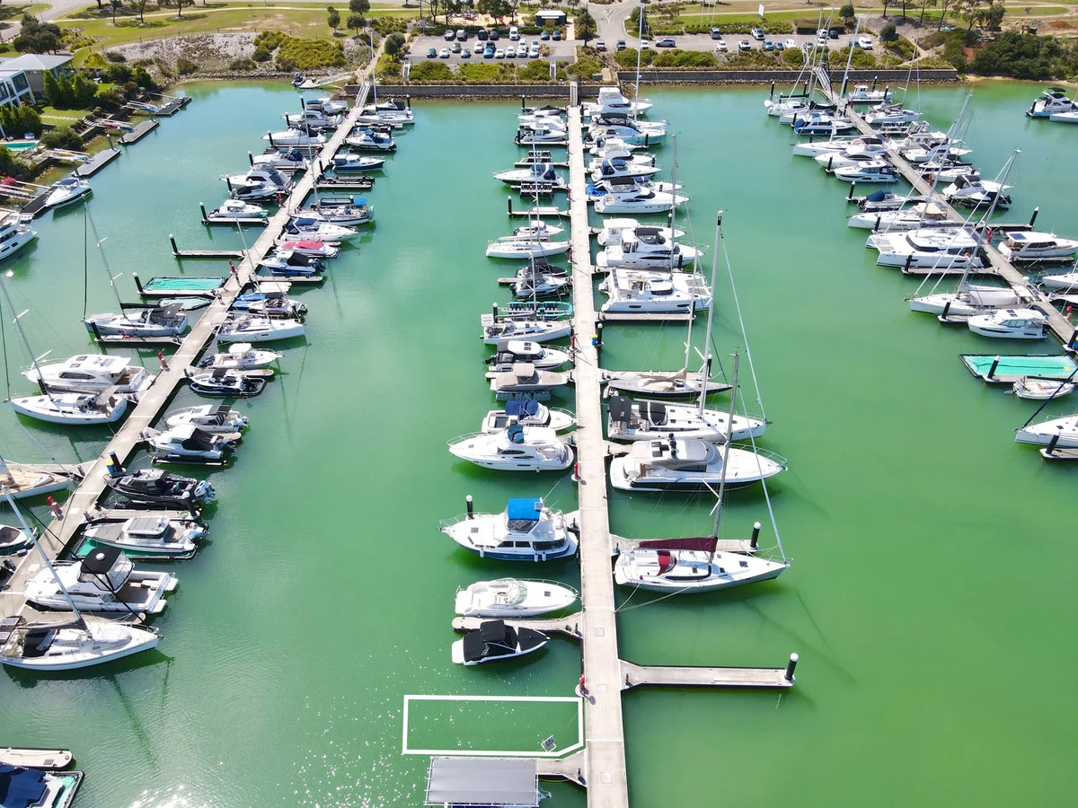 5179 Martha Cove Waterway, Safety Beach VIC 3936