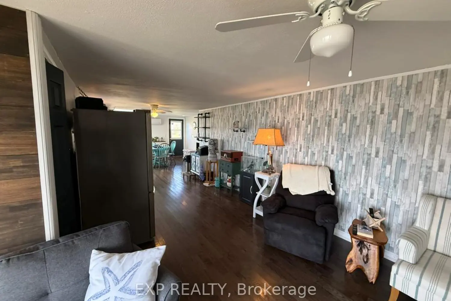 Additional image 3 of 6222 Bluebird Street