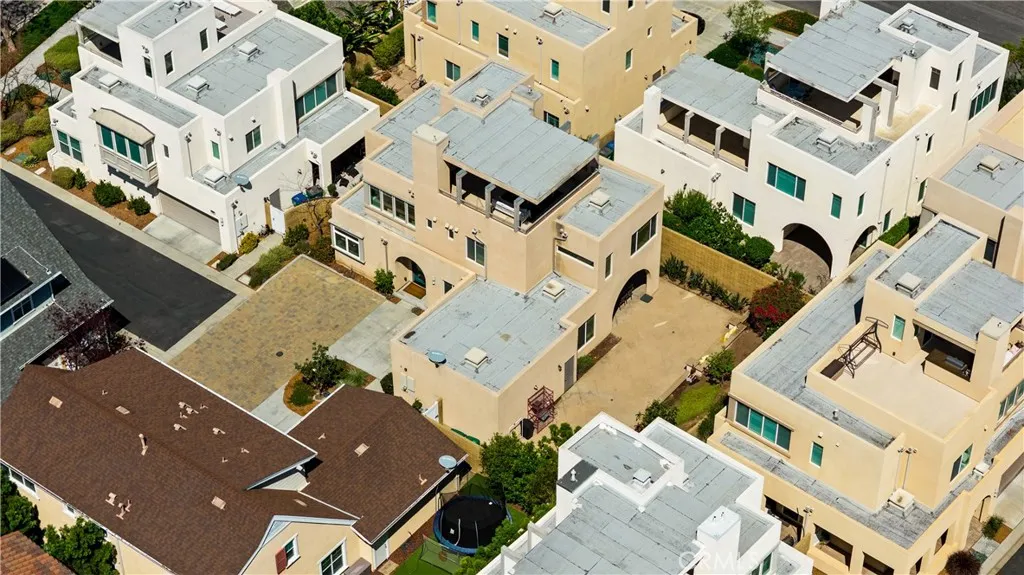 Additional image 84 of 114 Cultivate, Irvine, CA 92618