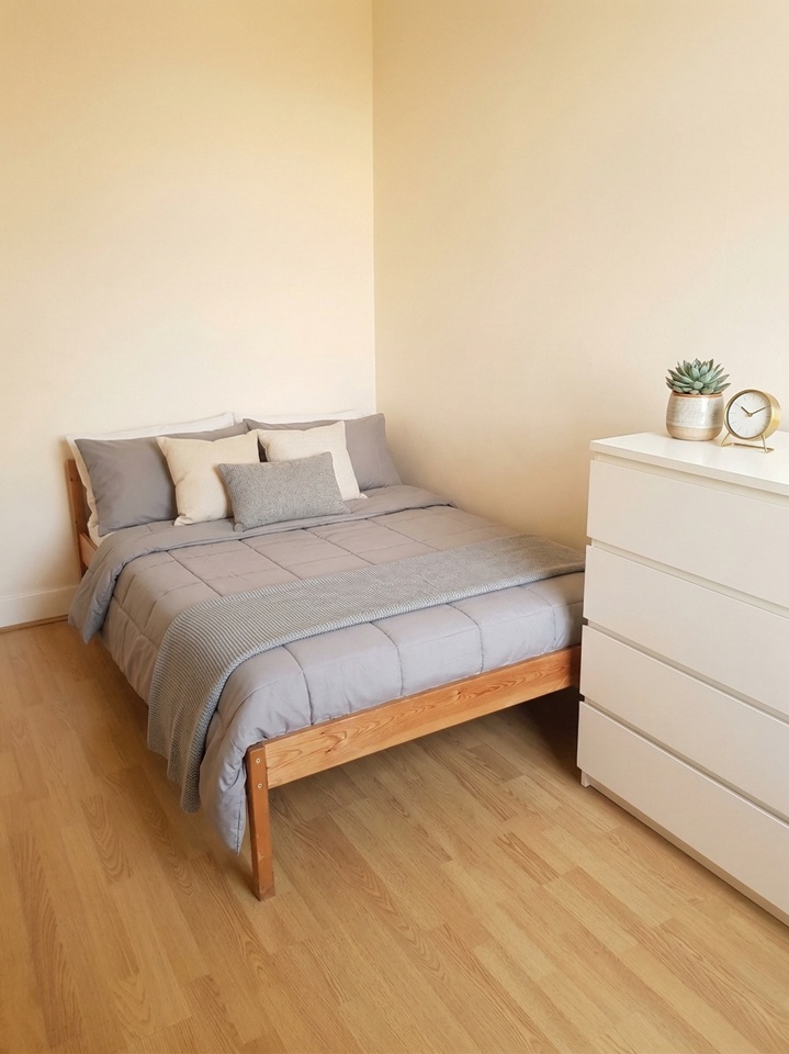 Additional image 6 of 4 Bed Flat, Argyle Street, G3, N1 7GU