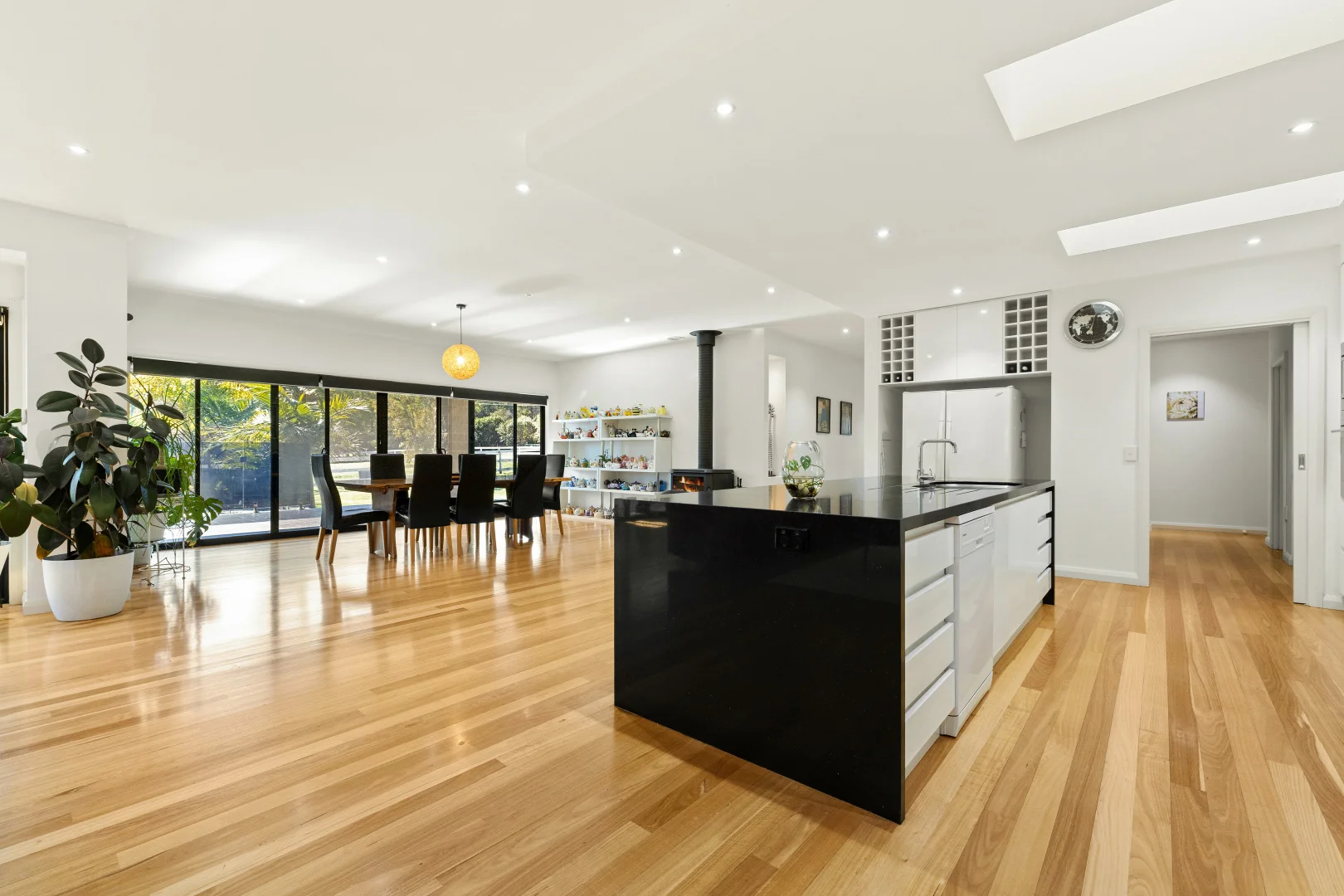 Additional image 16 of 14 Lake Tyers Beach Rd, Lakes Entrance VIC 3909