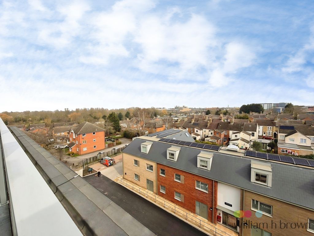 Additional image 9 of 2 bed penthouse to rent401 Guild House, Oundle Road, Peterborough PE2