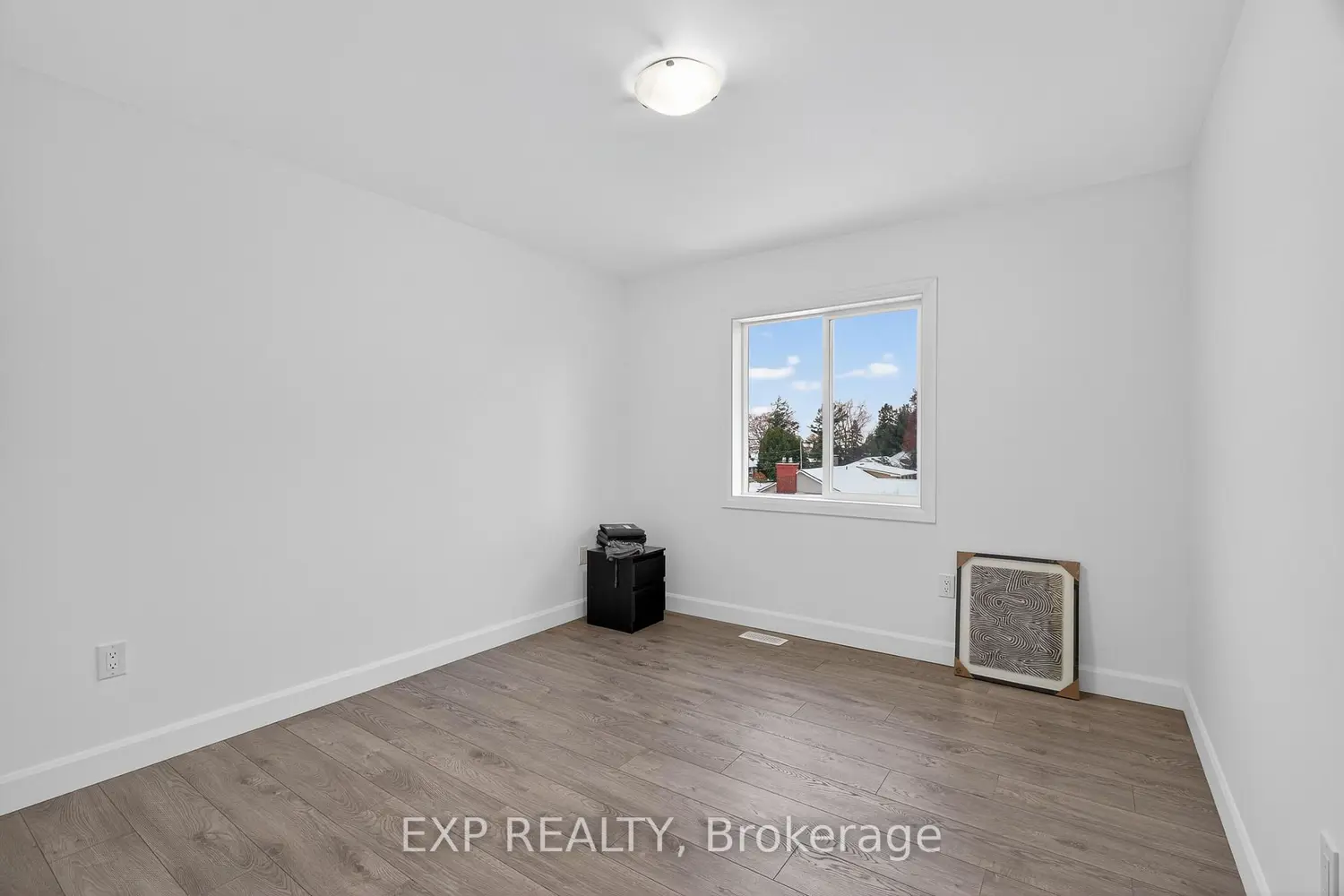 Additional image 12 of 53 Lakeview Avenue