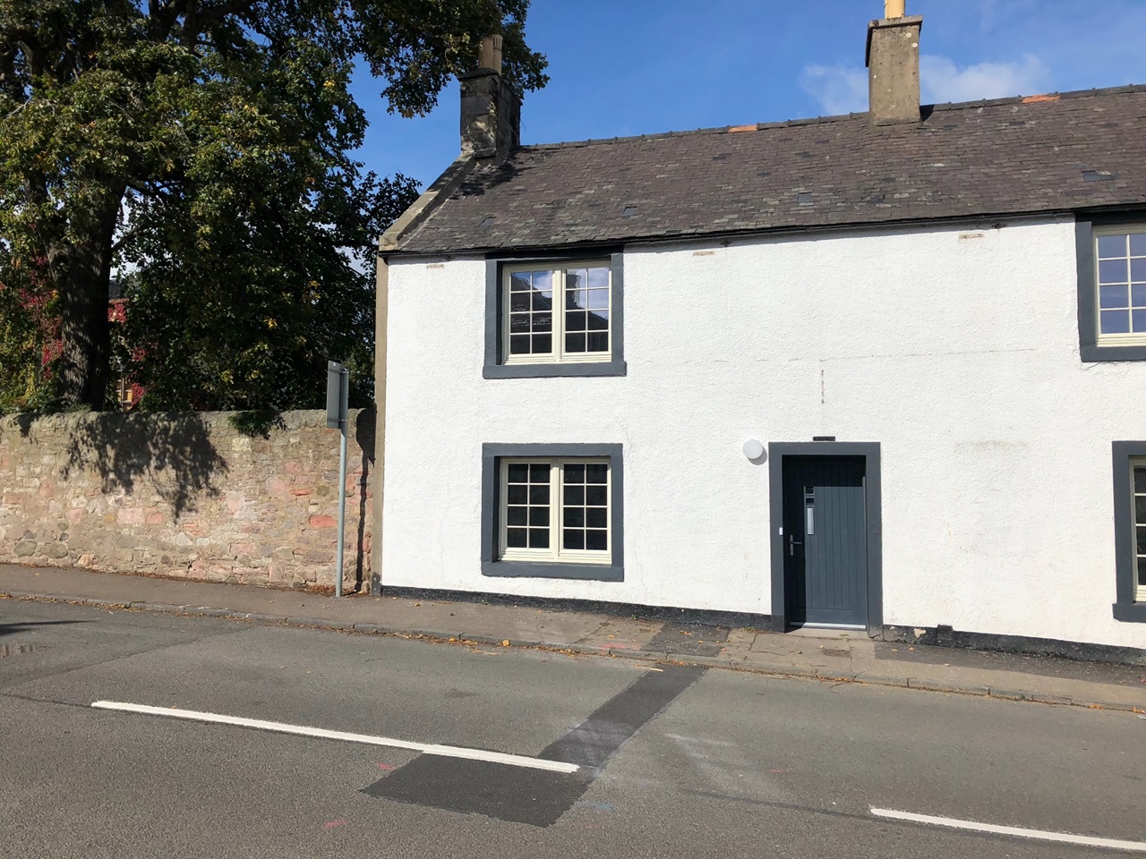 1 Bed End Terrace, Kirkgate, EH16, N1 7GU