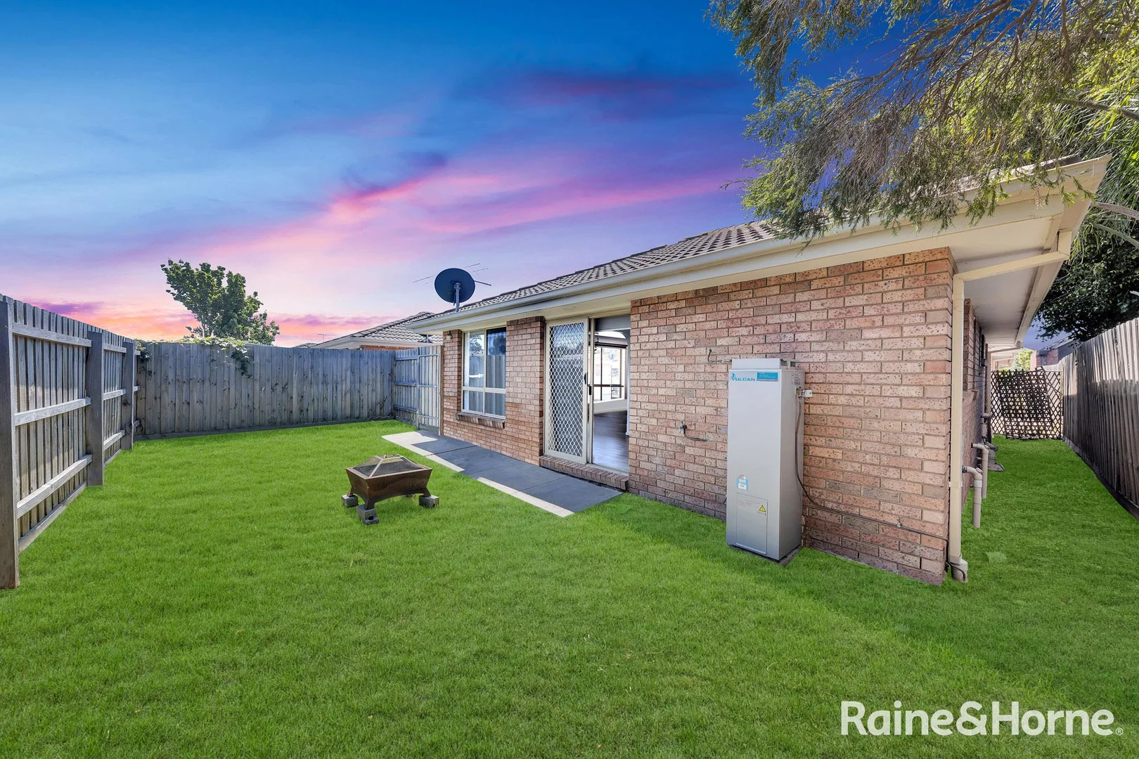 Additional image 24 of Unit A & Unit B/9 Farrant Court, Altona Meadows VIC 3028
