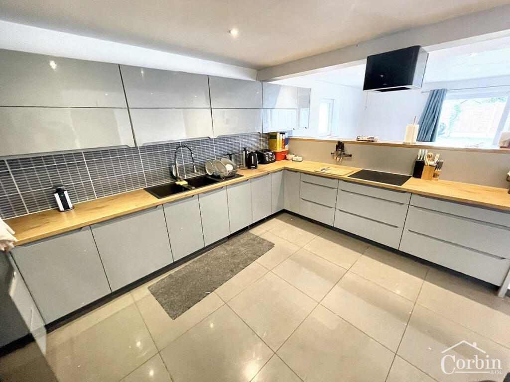 Additional image 6 of Green Lane, Bournemouth, BH10 5