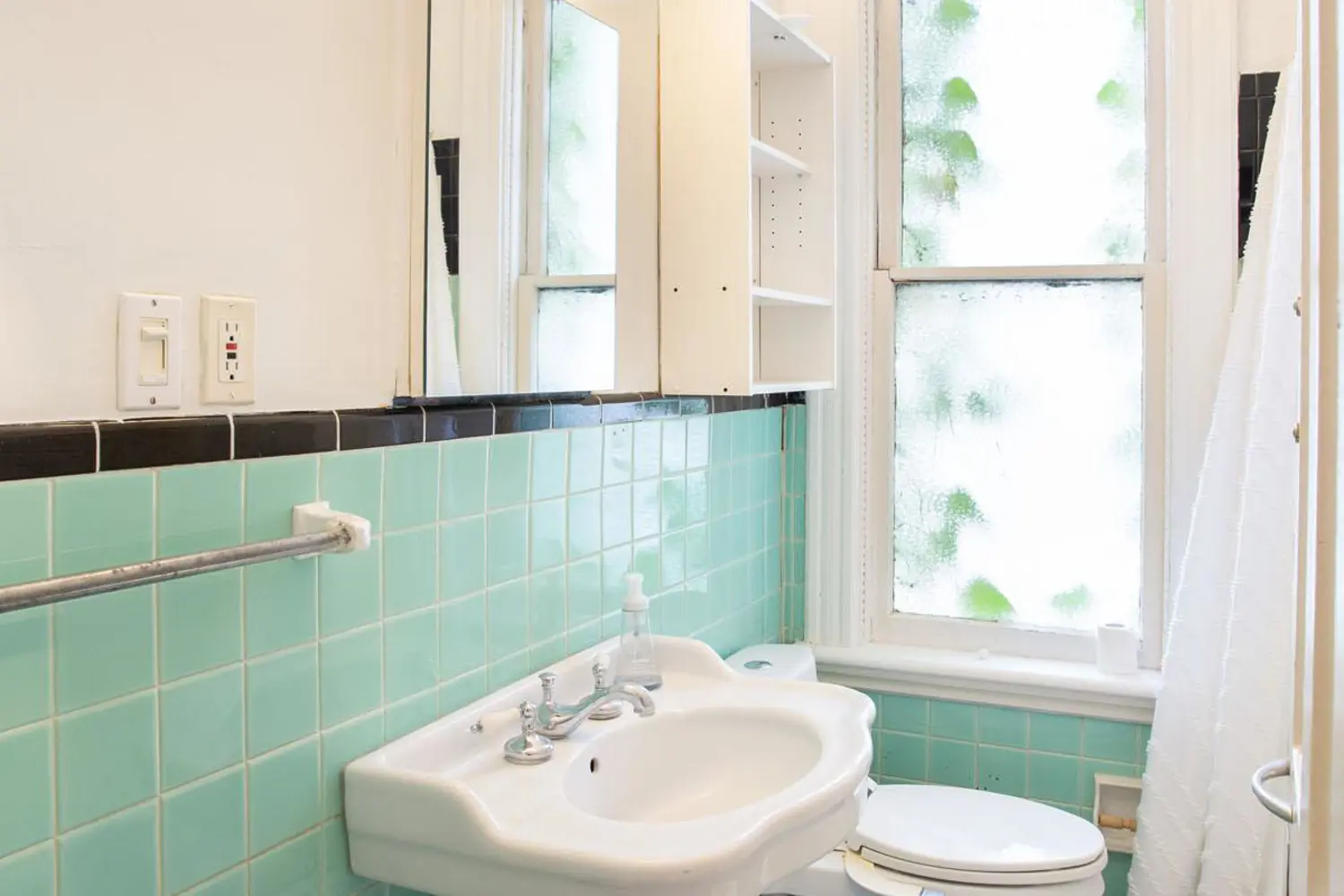 Additional image 16 of 302 Central Street