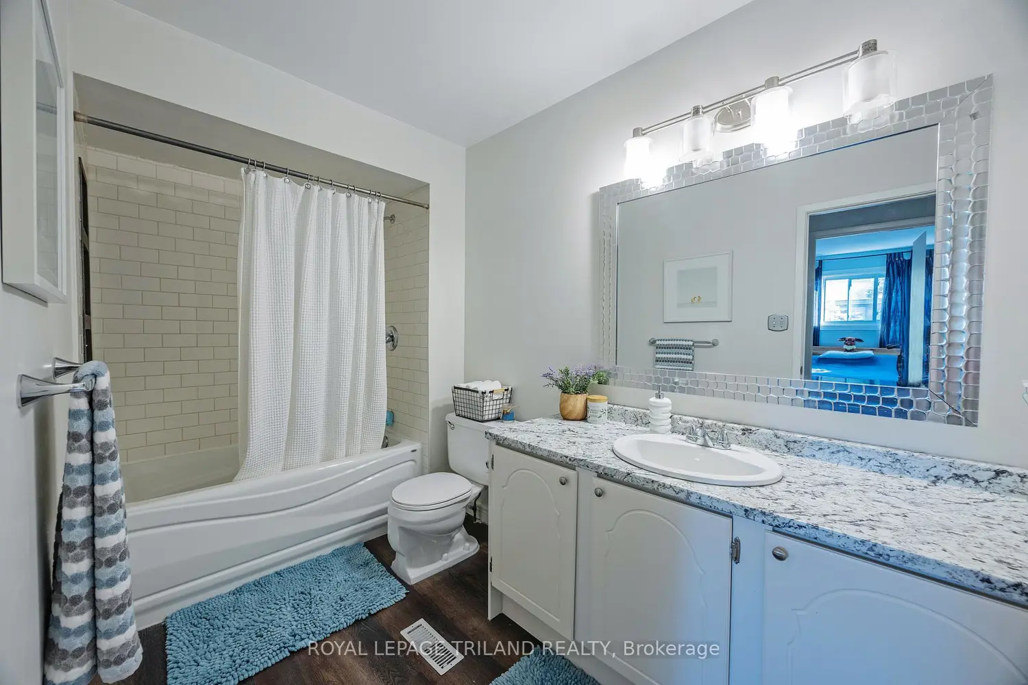 Additional image 11 of 590 Millbank Drive 2