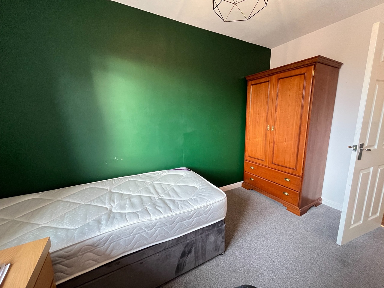 Additional image 8 of 3 Bed Flat, Buckstone, EH10, N1 7GU