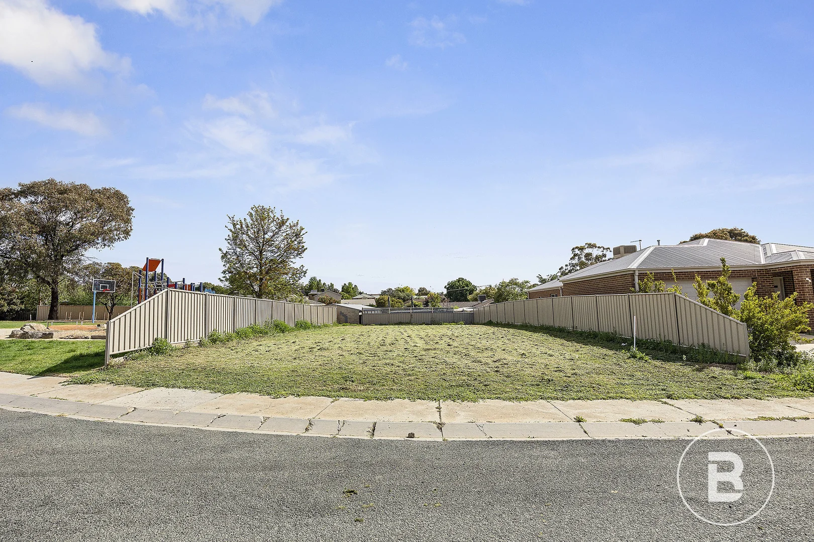 Additional image 3 of 31 Nabilla Crescent, Strathdale VIC 3550