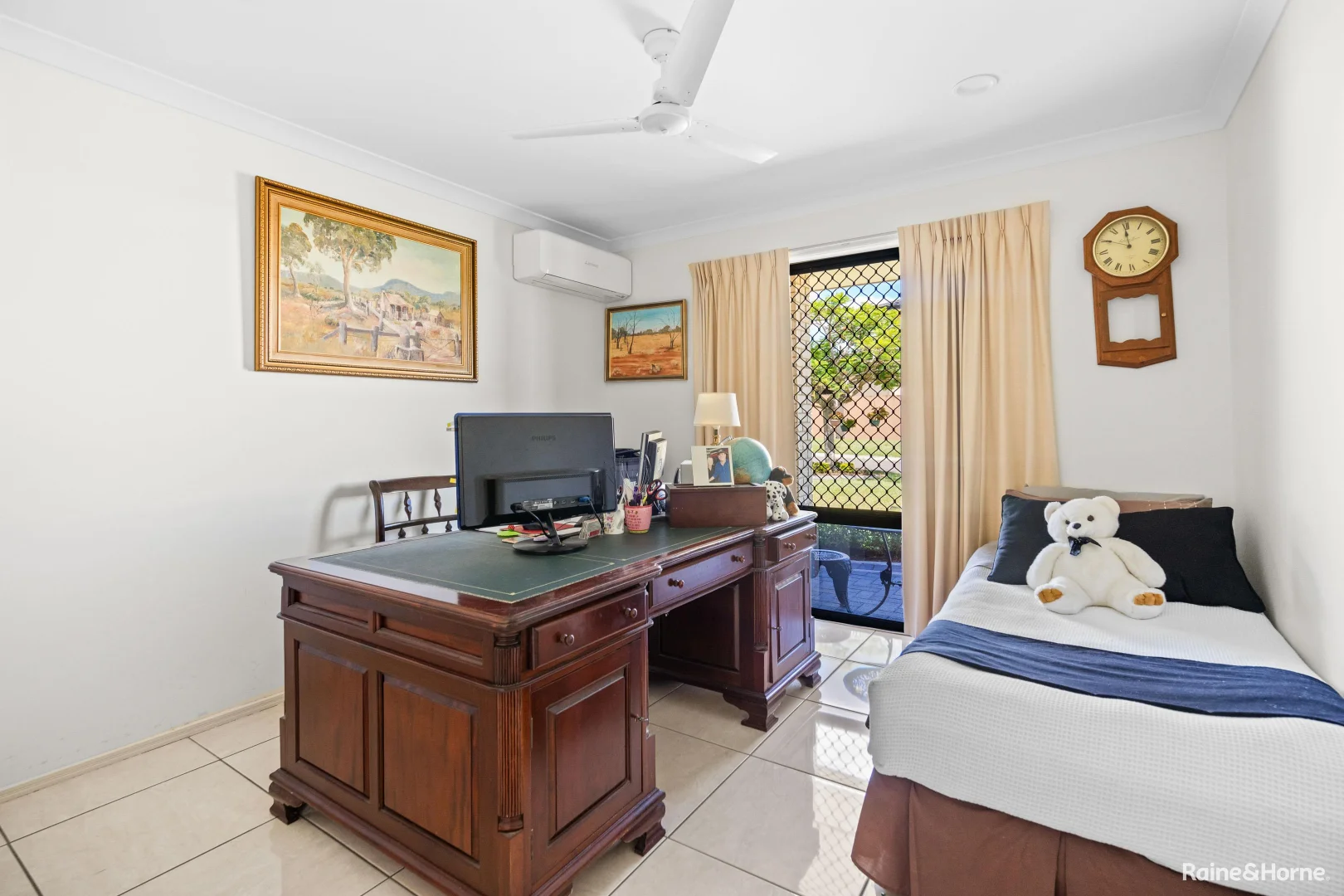 Additional image 14 of 28 Harrison Circuit, Urangan QLD 4655