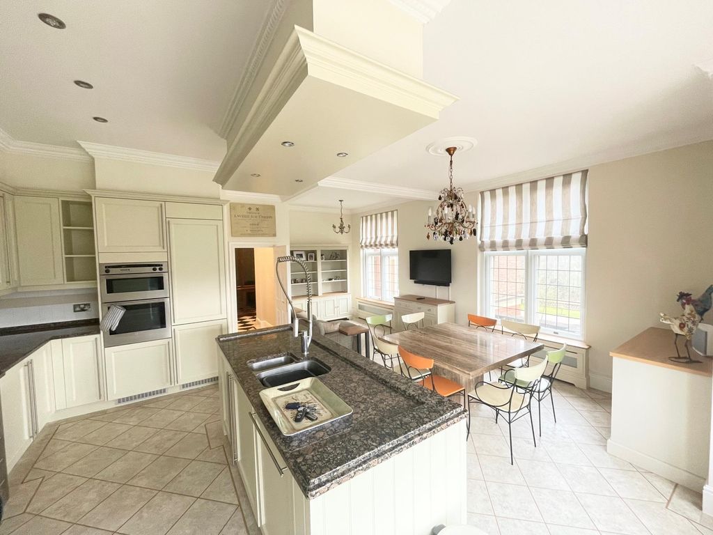 Additional image 3 of 3 bed flat to rentKirby Road, Trowse, Norwich NR14