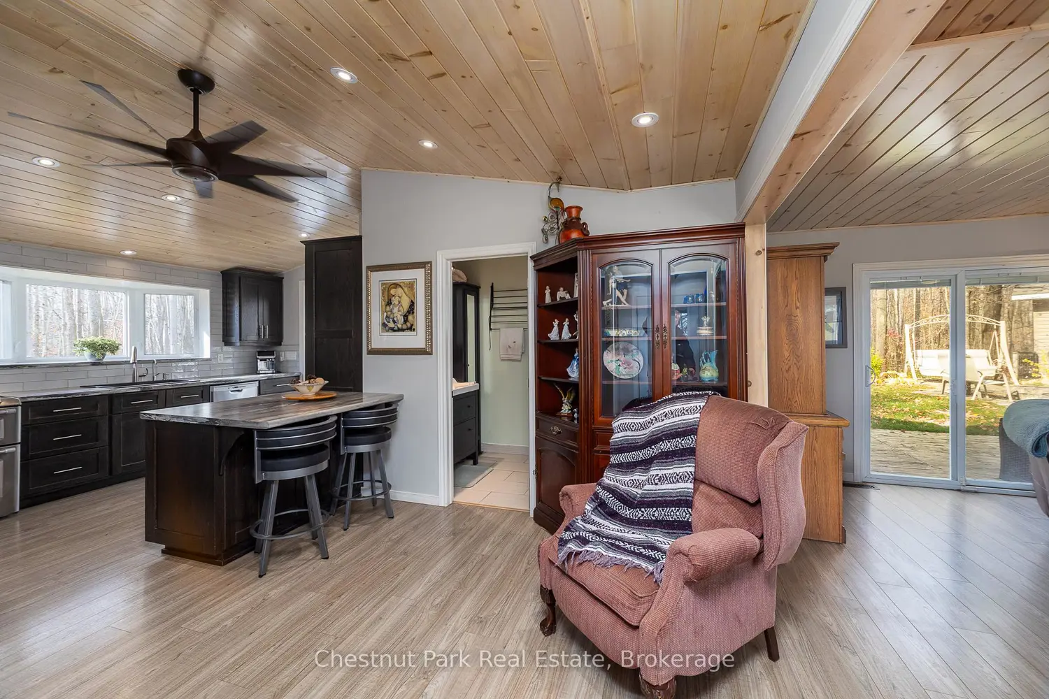 Additional image 9 of 129 Miller Lake Shore Road