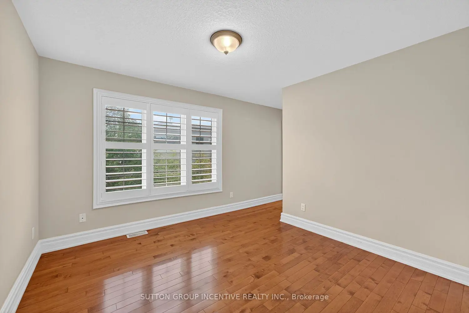 Additional image 9 of 23 White Oaks Road