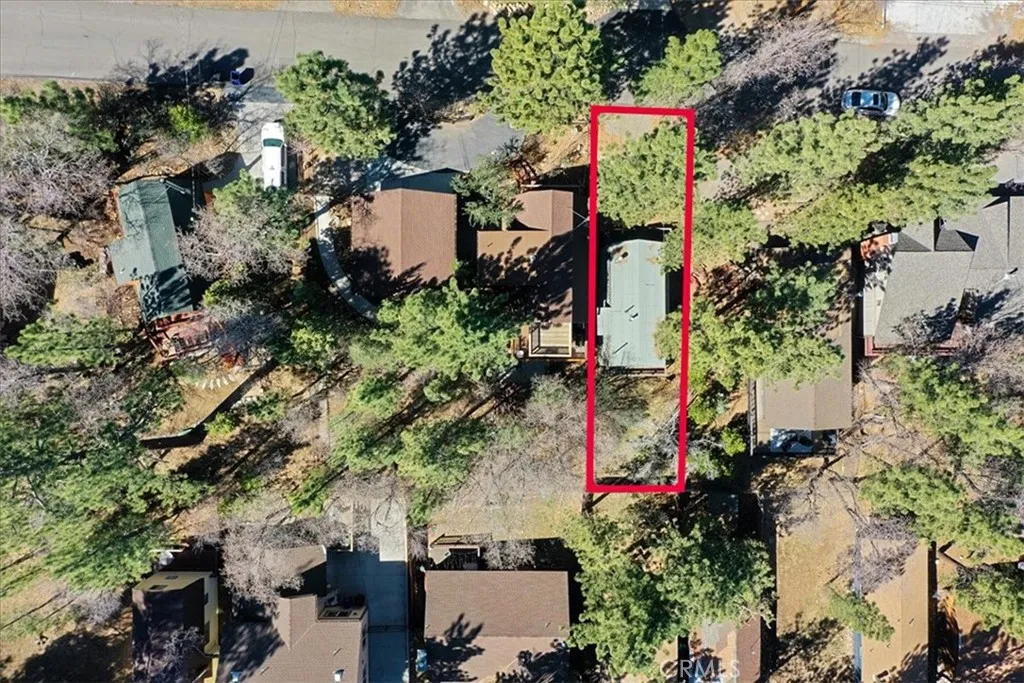 Additional image 25 of 813 Cedar Lane, Sugarloaf, CA 92386