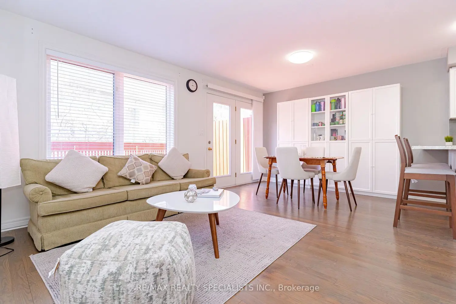 8A Hainer Street photo 3