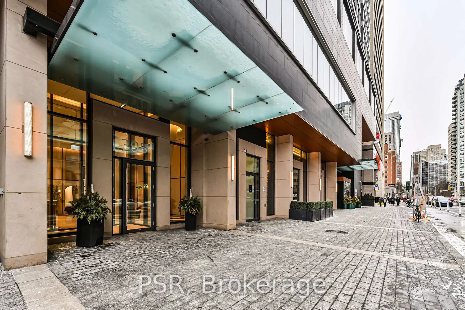 Additional image 3 of 395 Bloor Street 4409