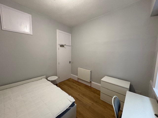 Additional image 7 of 4 Bed Flat, Bank Street, G12, N1 7GU