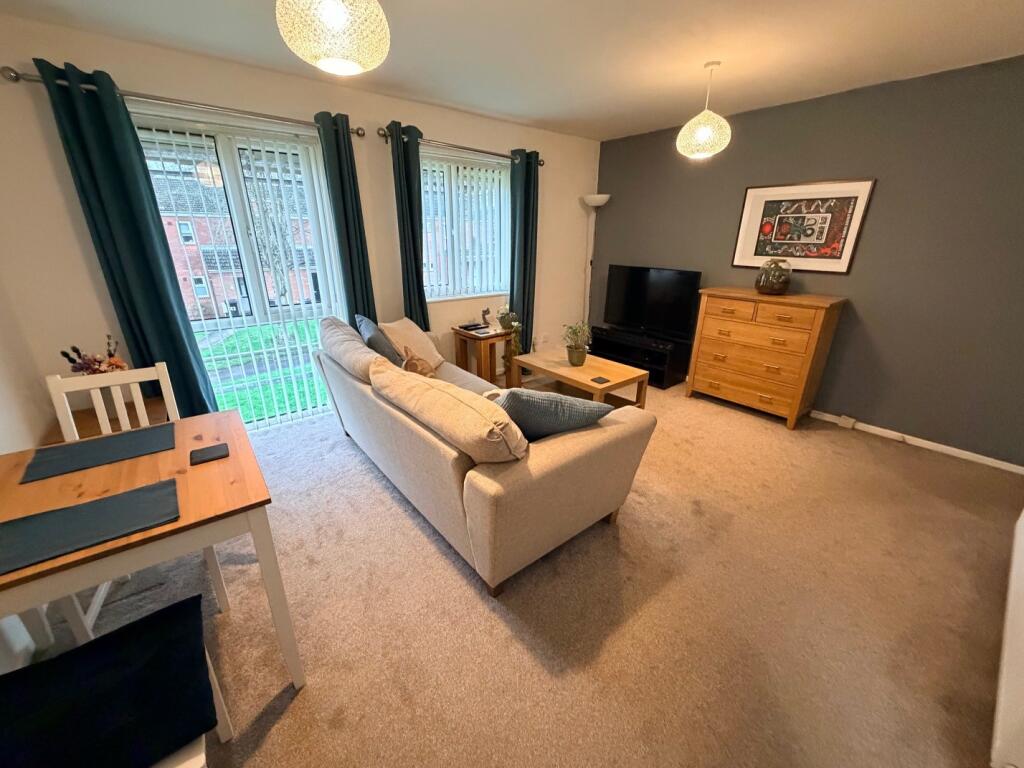 Additional image 2 of Bowling Green Close