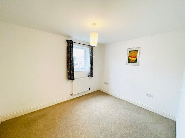 Additional image 8 of 2 bed flat to rentNavigators Court, Bristol BS20