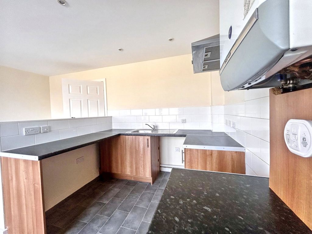 Additional image 2 of 2 bed flat to rentSwalwell Close, Prudhoe NE42