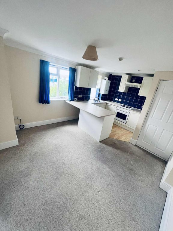 Additional image 4 of 1 bed flat to rentFlat 3, 4 Eleanor Street, Grimsby DN32
