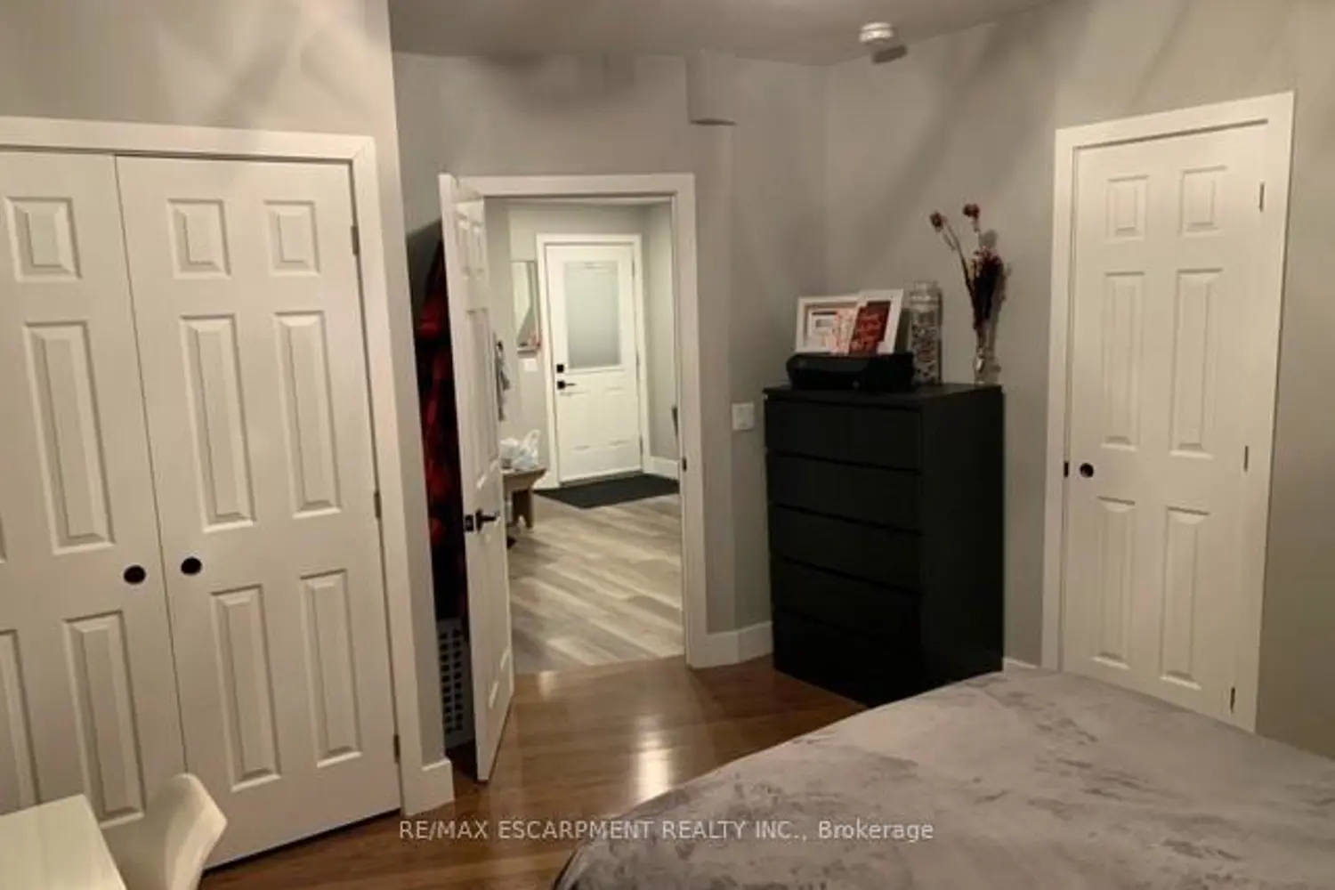 Additional image 7 of 6 Howard Street