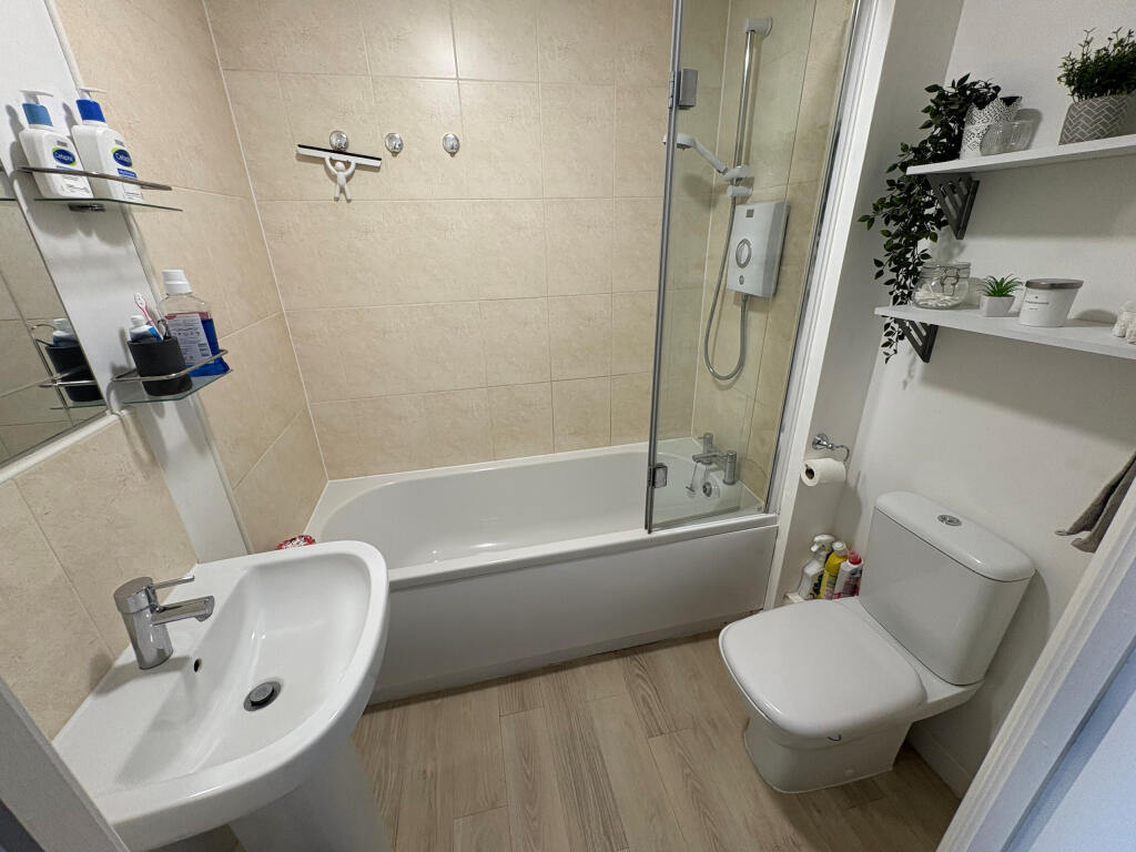 Additional image 5 of Benbow House, Great Mead, Wyndham Park, Yeovil, Somerset, BA21 5FL