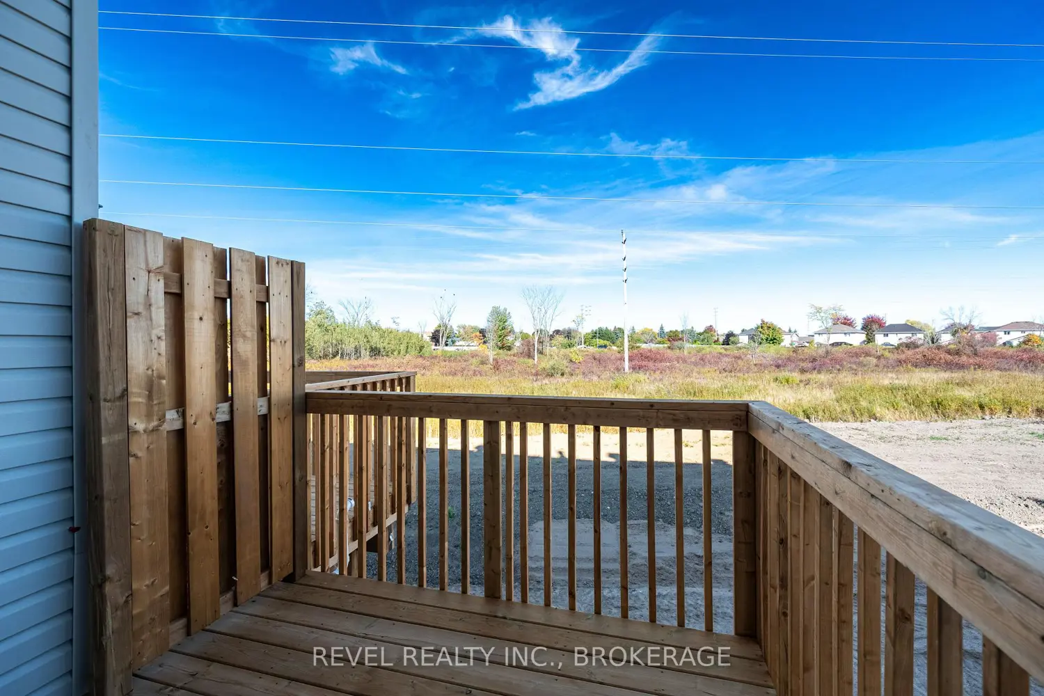 Additional image 19 of 1413 Demers Avenue