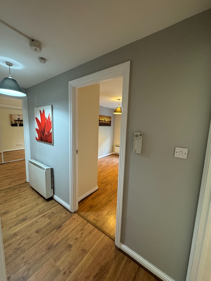 Additional image 4 of 2 Bed Flat, Wallace Street, G5, N1 7GU