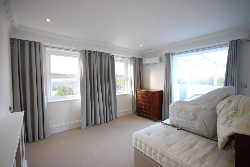 Additional image 30 of 5 bed detached house to rentLa Route Du Petit Clos, St Helier JE2