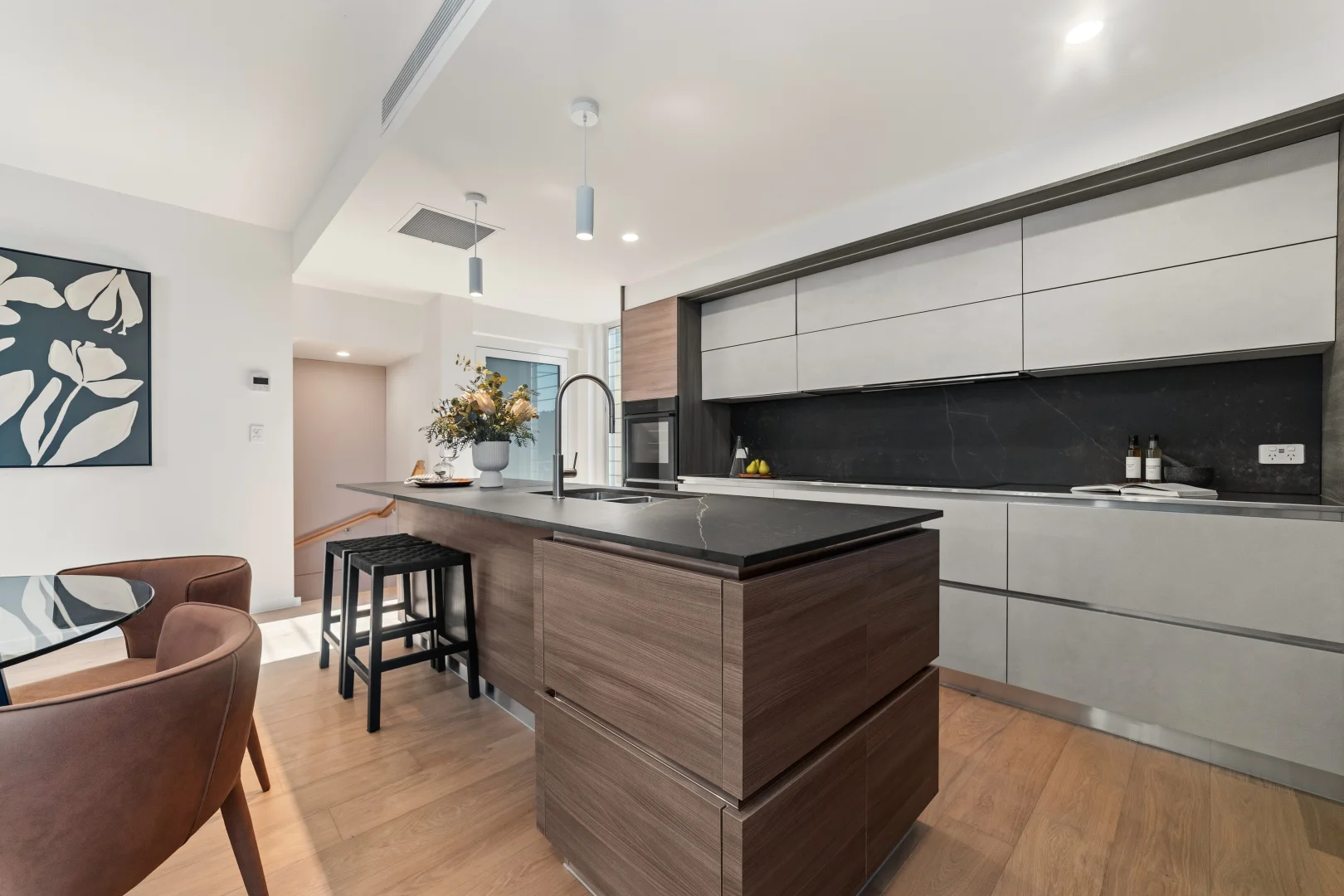 Additional image 12 of 10 Abalone Avenue, Paradise Point QLD 4216