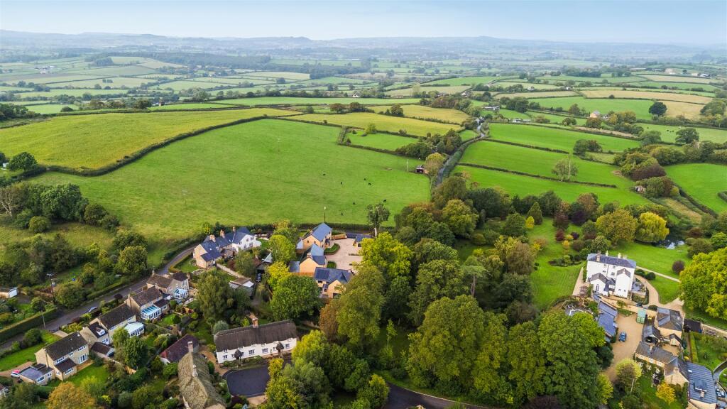 Additional image 3 of Broadstone Lane, Hardington Mandeville, Yeovil