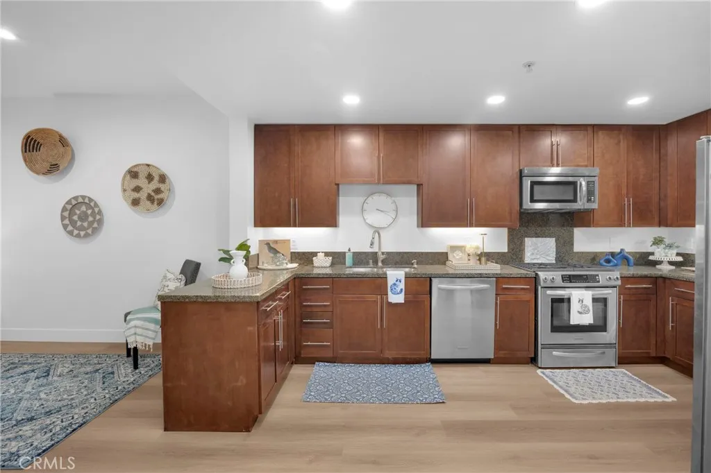 Additional image 17 of 300 E 4th St Unit 115, Long Beach, CA 90802