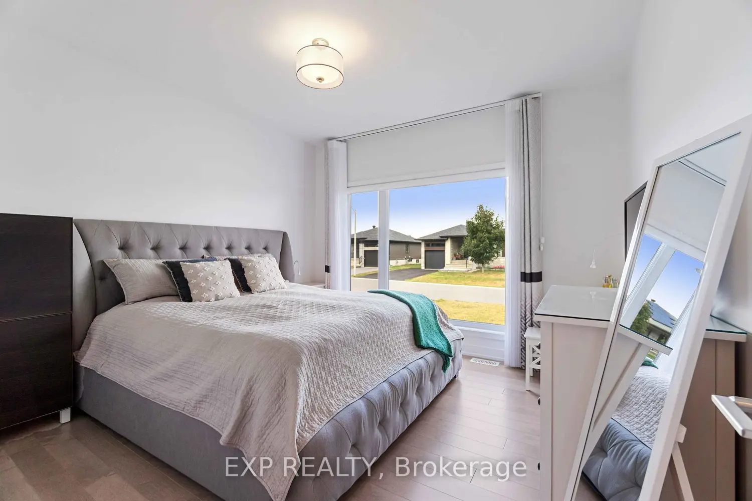 Additional image 12 of 394 Dore Street