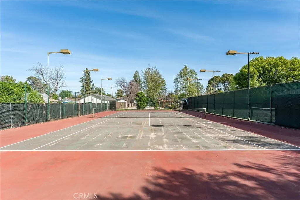 Additional image 72 of 22963 Collins Street, Woodland Hills, CA 91367