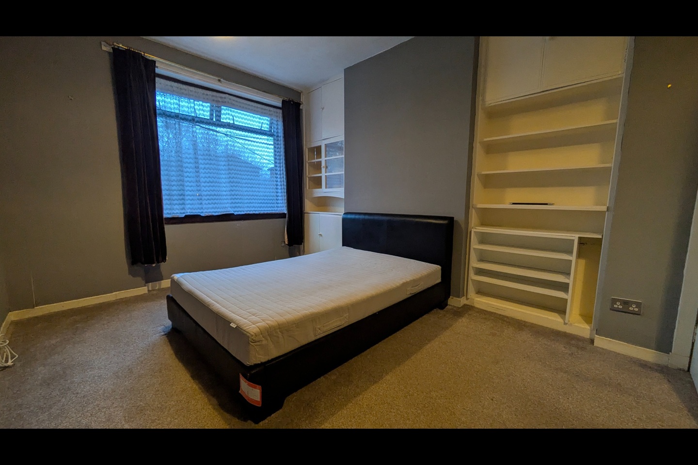 Room in a Shared Flat, Great Western Road, G13, N1 7GU