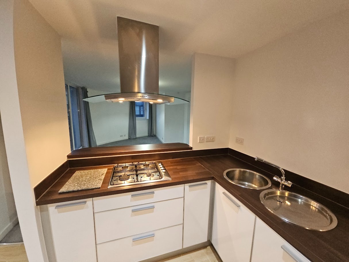 Additional image 5 of 2 Bed Flat, East Pilton Farm Crescent, EH5, N1 7GU